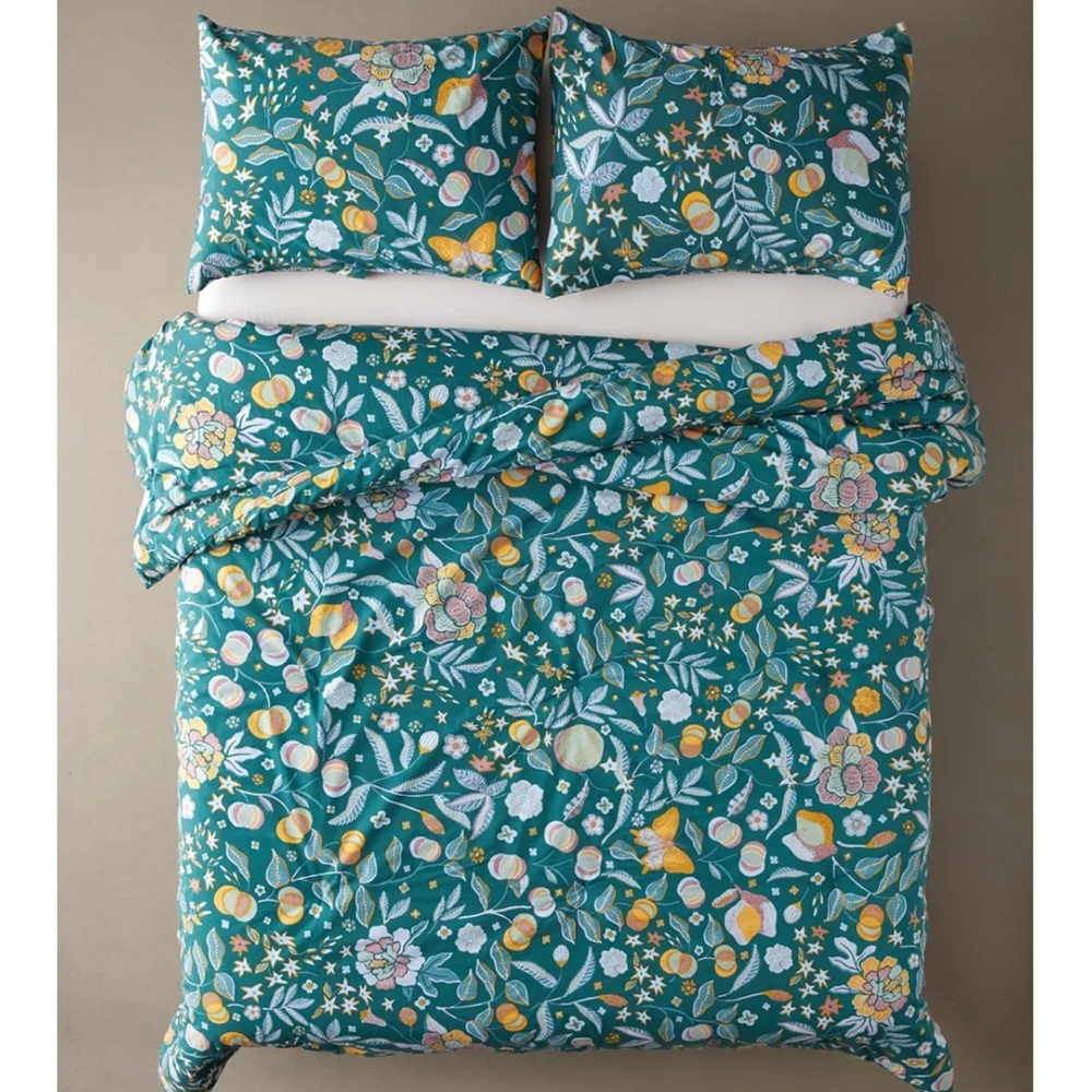 Urban Outfitters Hazel Twin Bedding